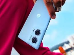 Moto Premium 5G Smartphone: दमदार फीचर्स के साथ Motorola का नया धाकड़ स्मार्टफोन