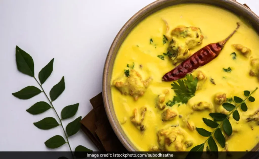 Best Kadhi Recipe: स्वाद, परंपरा और सेहत से जुड़ी पूरी जानकारी