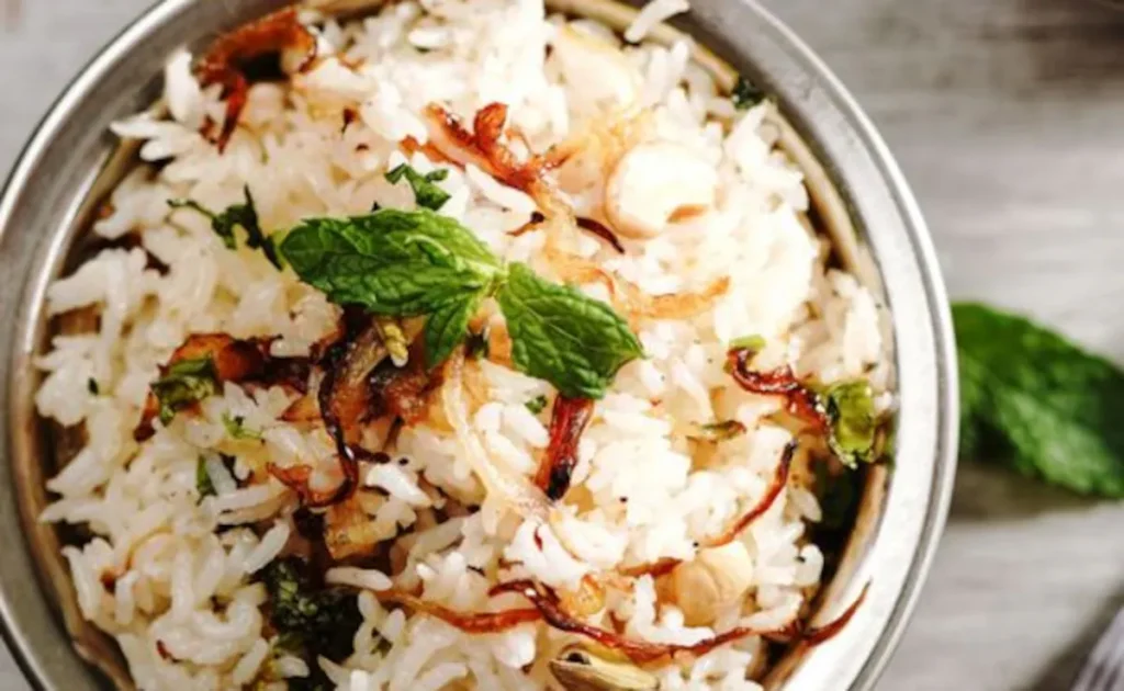 Correct Way of Eating Rice: चावल खाने के सही तरीके से मिलेगा हेल्दी बॉडी और वजन होगा कंट्रोल